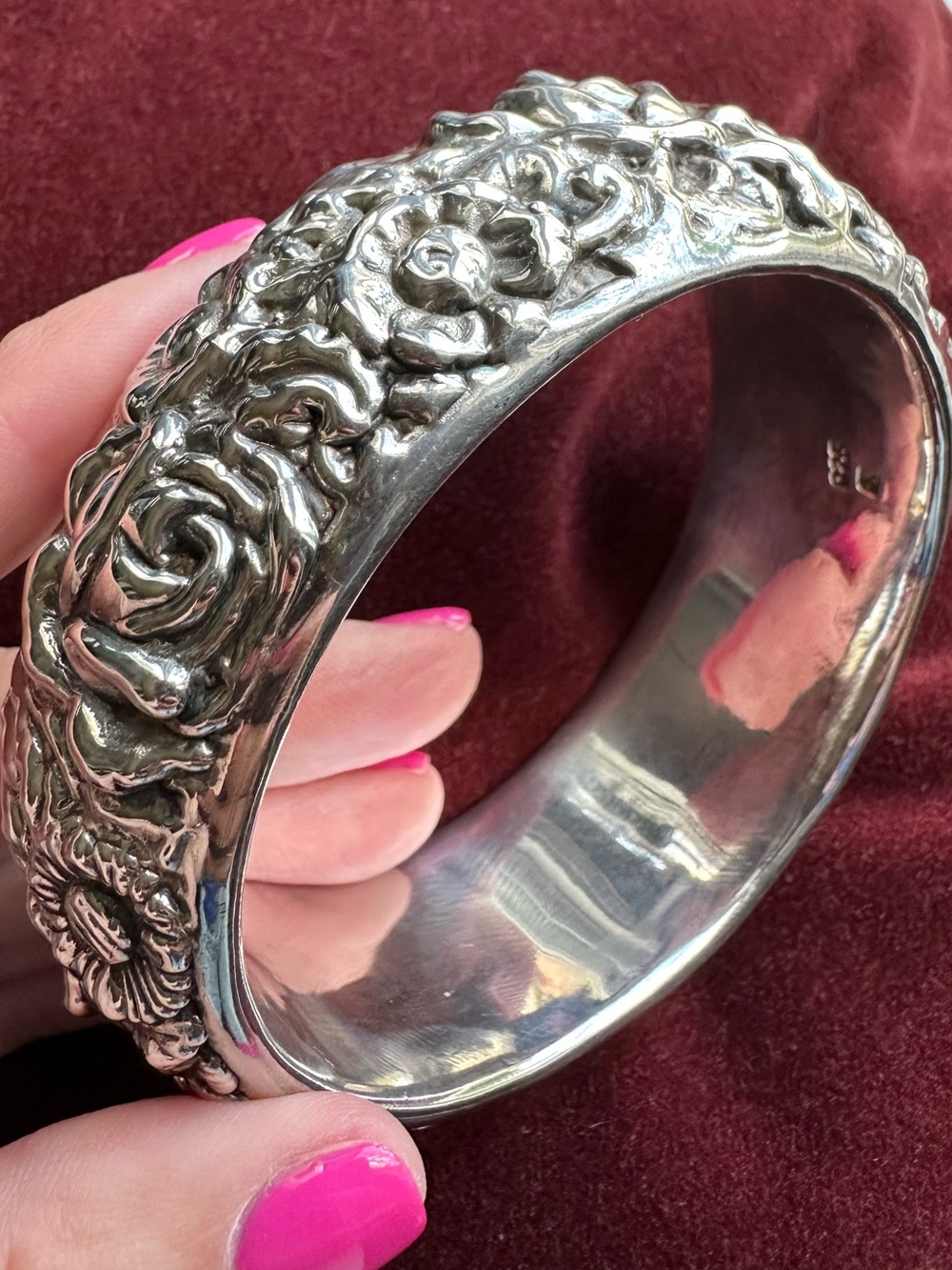 Vintage Sterling Silver Bangle Bracelet with Repousse Style Floral Motif
